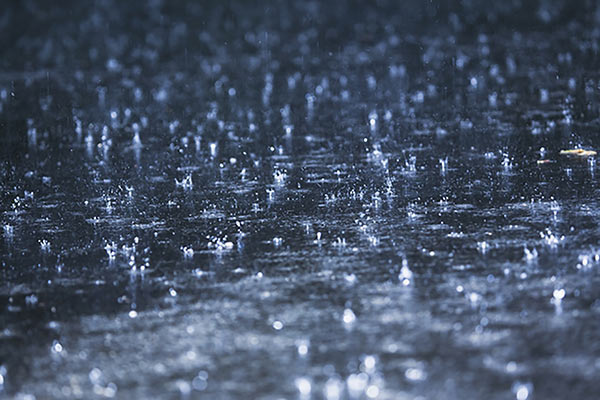 雨粒のかたちって？