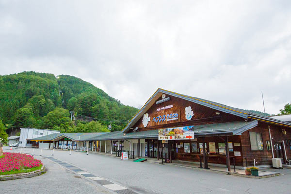 「ヘブンスそのはら」山麓駅