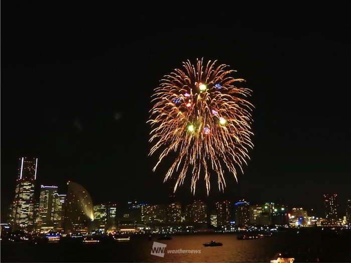 夏を先取り 横浜開港祭おすすめ花火鑑賞スポット ウェザーニュース