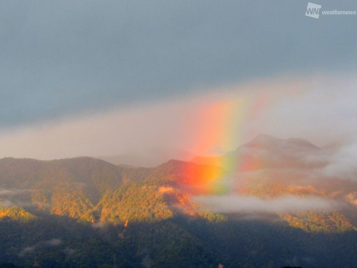 長野県 写真 丸虹 光のプレゼント！長野県で幻想的な朝虹 - ウェザーニュース