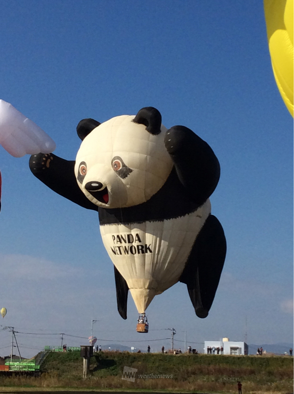 佐賀バルーンフェスタ】気球乗りは早起き - ウェザーニュース