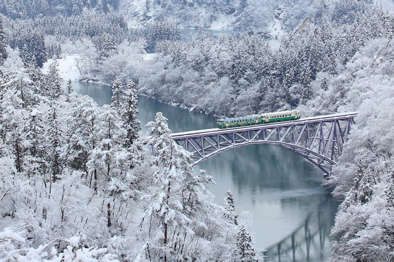 鉄道のプロが選ぶ 冬の絶景路線5選 ウェザーニュース