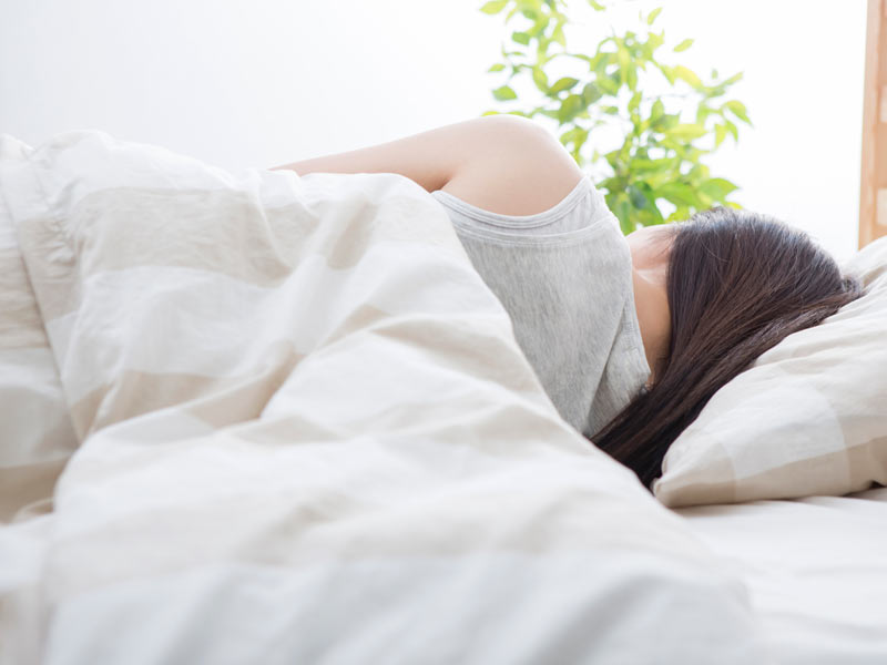 で 起きる 寝汗 寝汗がすごい！過剰な寝汗の原因と対策｜Good Sleep