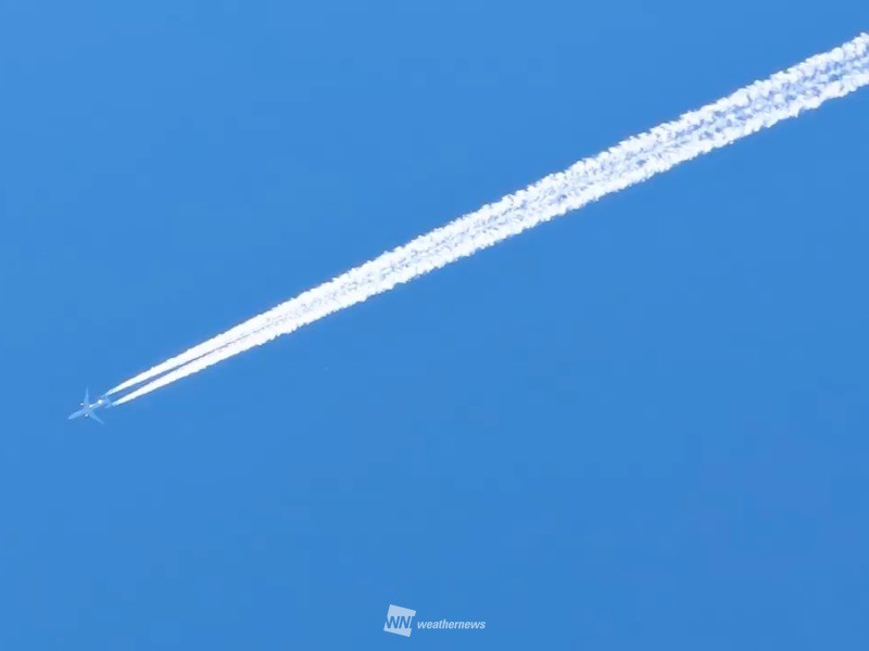 飛行機雲ができるわけ 天気との関係は ウェザーニュース