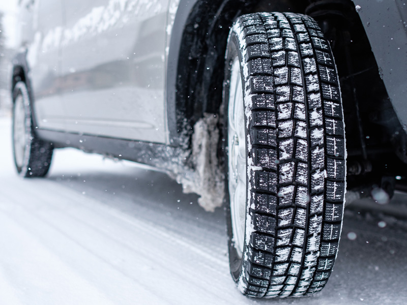 スタッドレスタイヤの性能を引き出す 慣らし走行 のメリット ウェザーニュース