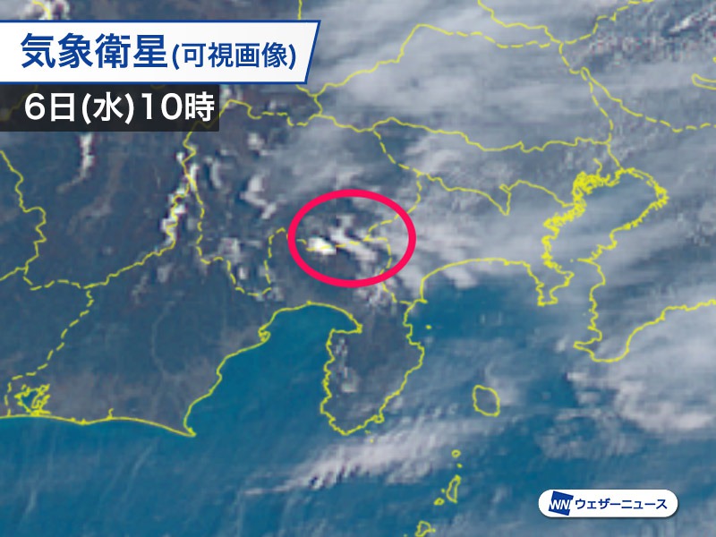 富士山頂の雲 湧き上がる積乱雲の迫力に圧倒！ 迫力満点の雲の展覧会のような