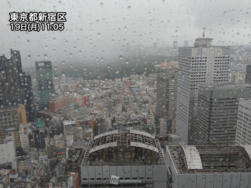 東京都心は連日の激しい雨 道路冠水や河川用水路の増水に警戒 東京都心は連日の激しい雨 道路冠水や河川用水路の増水に警戒