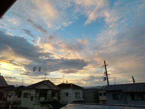 今日の夕焼け 午後から 雨 晴れ 雨 奈良県御所市 Osaru Nara ウェザーニュース
