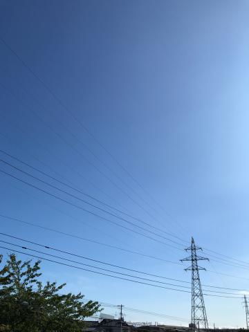 雲ひとつない空 今日と明日は台風によるフ 新潟県新潟市北区 晴女 ウェザーニュース