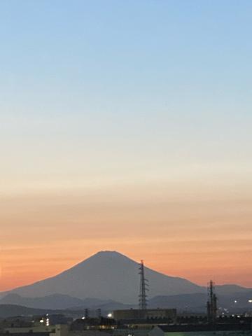 富士山と夕焼け。...