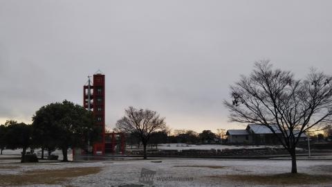 朝は名古屋で雪うっすら 注目の空の写真 ウェザーニュース