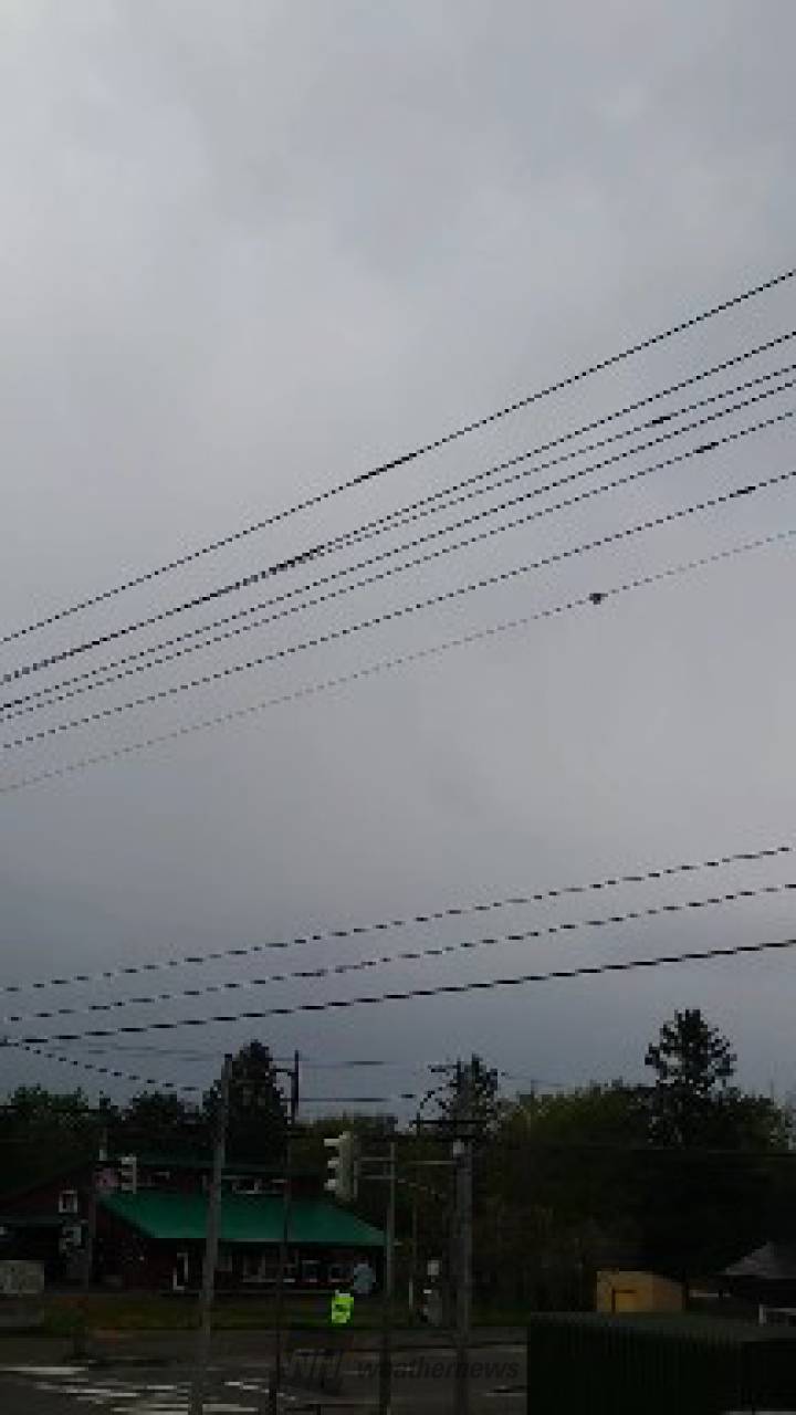 北西の空。 南からの風かなり強い。 山際 北海道空知郡奈井江町 中空知 K.U.Brecht (ブレヒト) ウェザーニュース