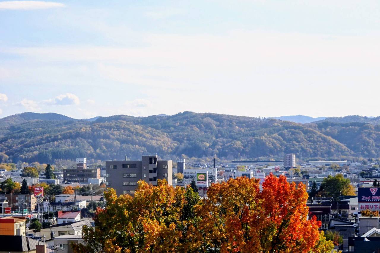街並みも 彩りよく、 寒さ、小休止 再 北海道北見市 sora ウェザーニュース