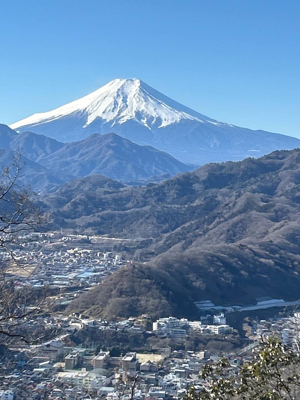 大月市からの富士山。風が強いので、空気が 山梨県大月市 らじかる ウェザーニュース