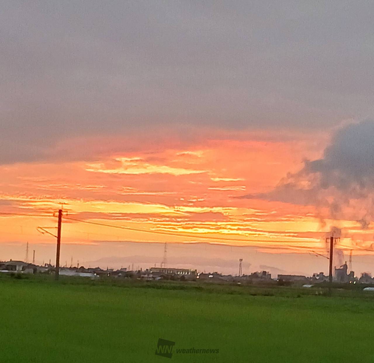 今日の夕日三選③ 19:21 助手席で堪 | 鳥取県米子市 | まゆ | ウェザーニュース