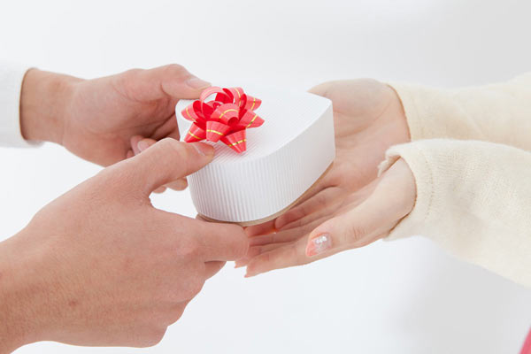 「うるう年」2月29日生まれの人は、いつ年齢を足すの？