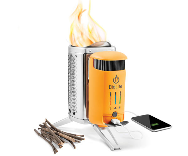 燃料として使うのは小枝など