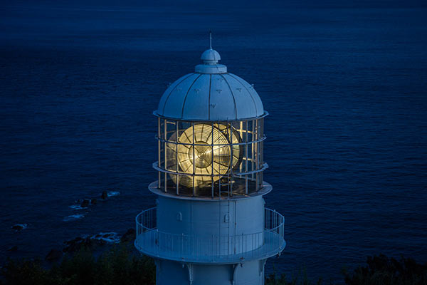 室戸岬灯台（高知県）撮影：野口毅