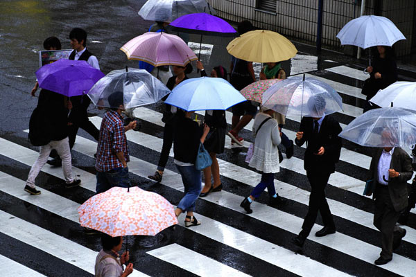 雨の日に体調を崩すようなら気象病かも