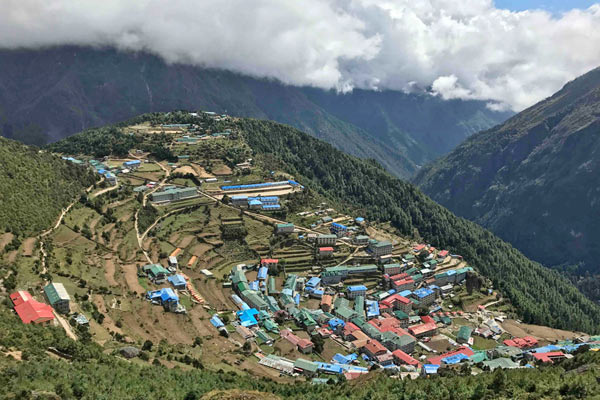 シェルパの里、ナムチェバザールの全容